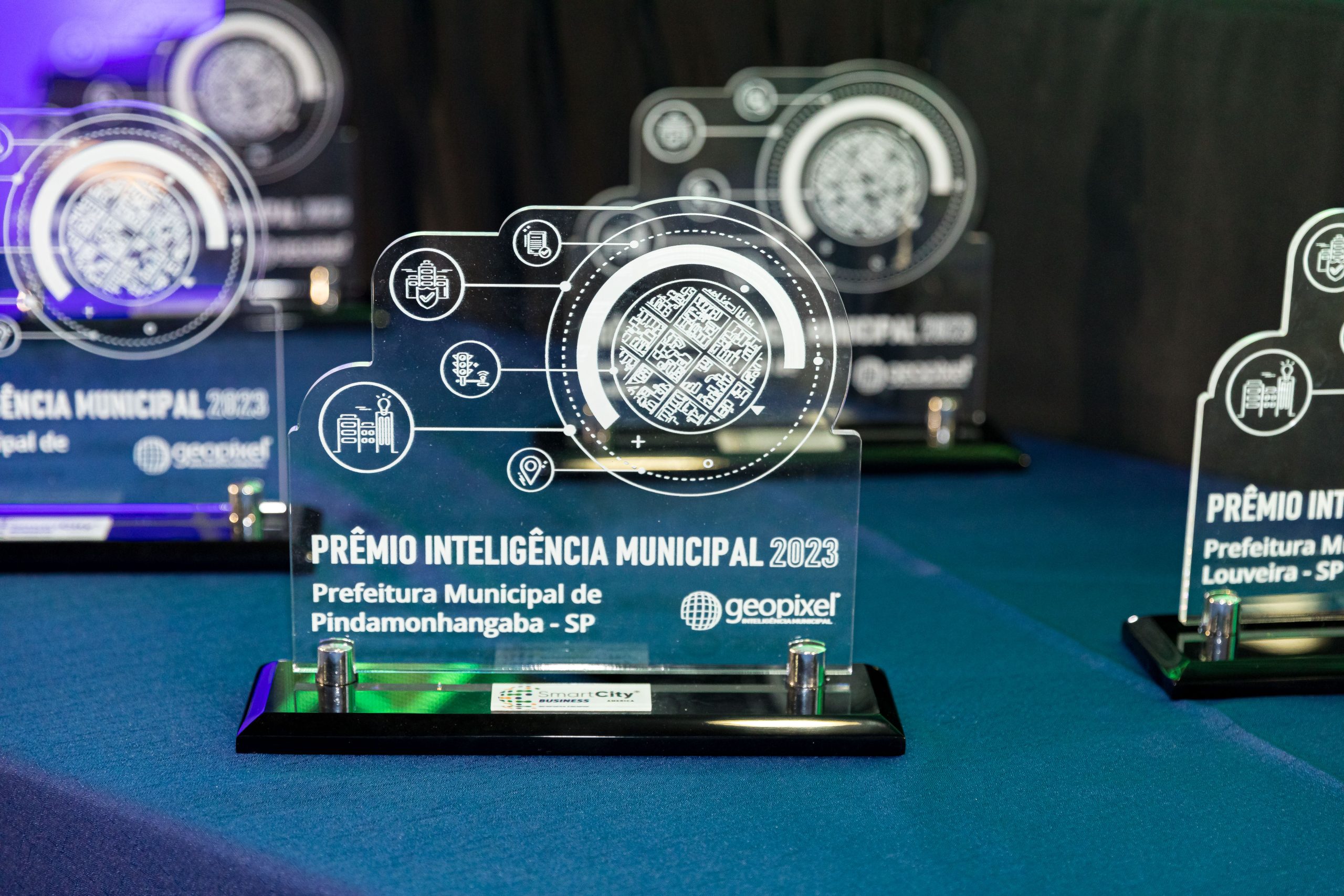 Prefeituras recebem prêmio por uso de tecnologias de inteligência na gestão